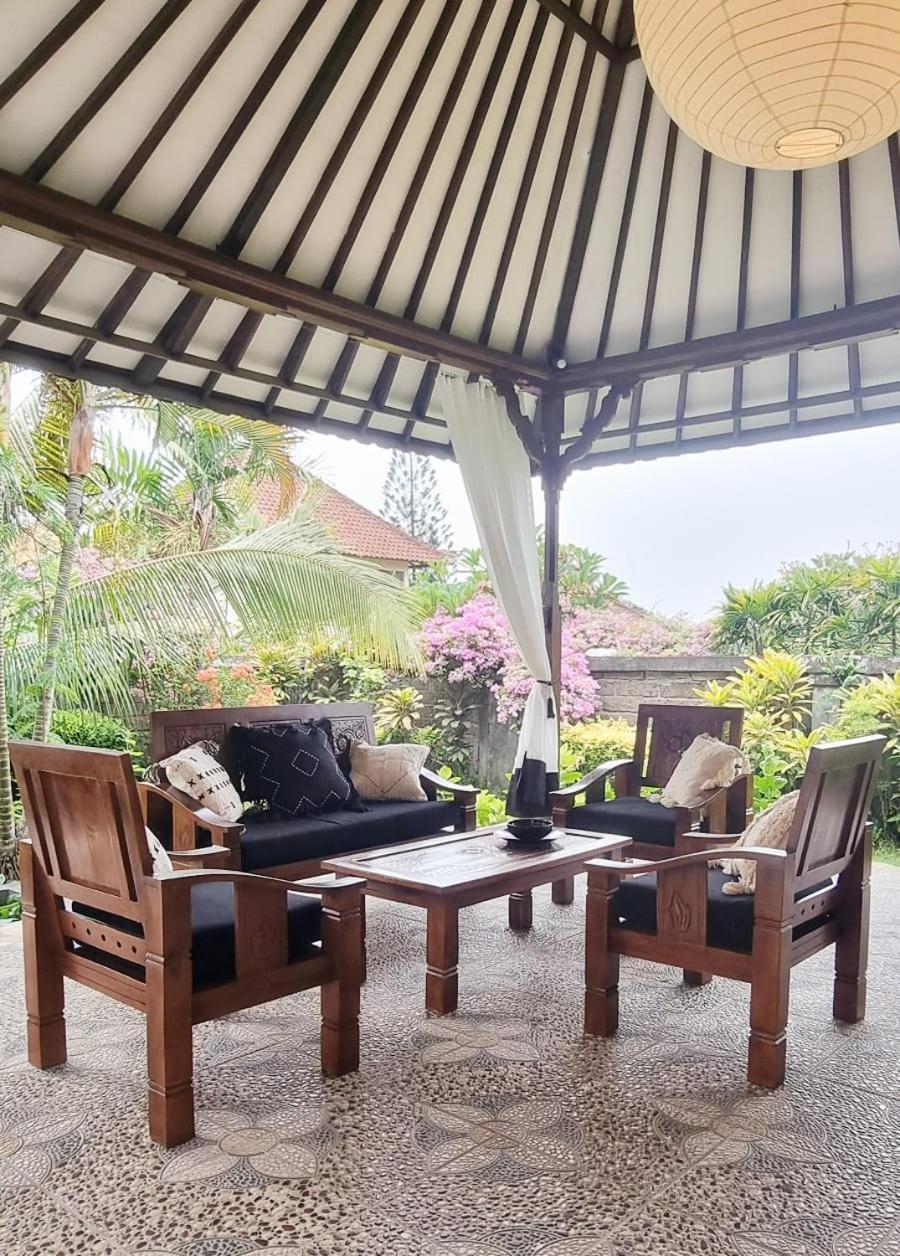 Mumbul Villas Nusa Dua  Extérieur photo