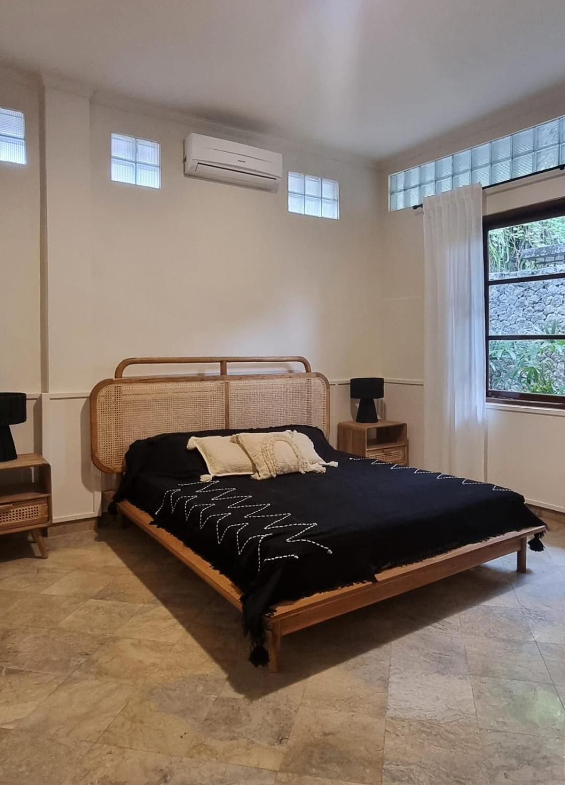 Mumbul Villas Nusa Dua  Extérieur photo